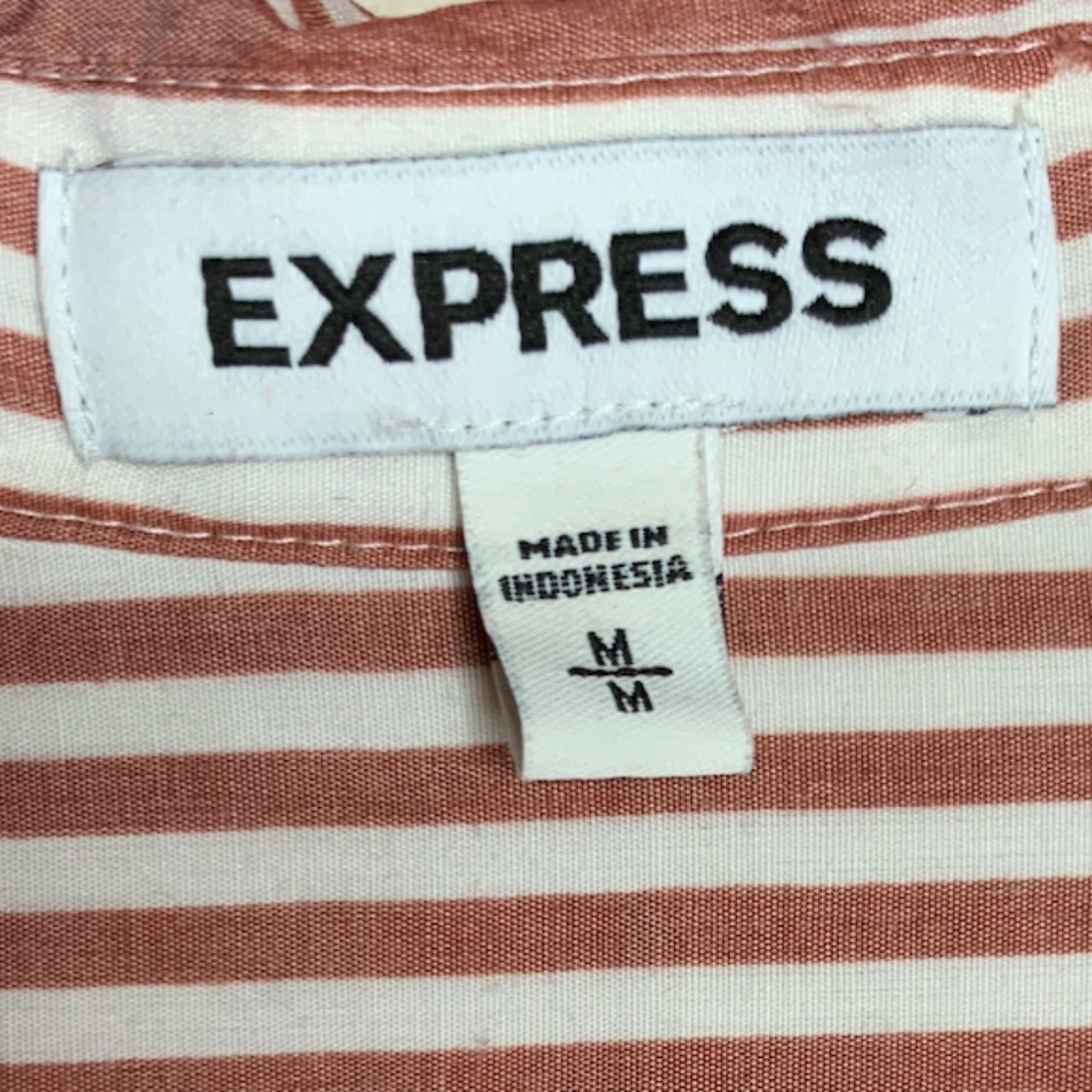 Express Button Up - Picture 3 of 4